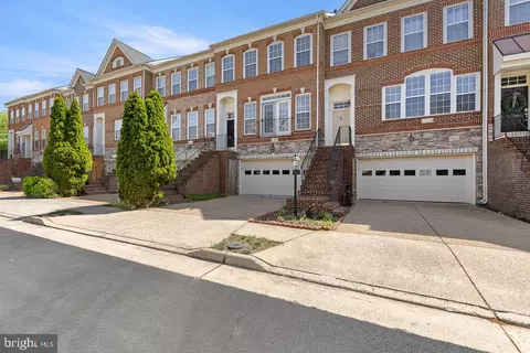 21932 Windy Oaks Sq, Broadlands, VA 20148