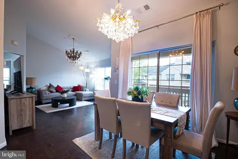 Dining - 45060 Brae Ter #202, Ashburn, VA 20147 photo 6 of 7