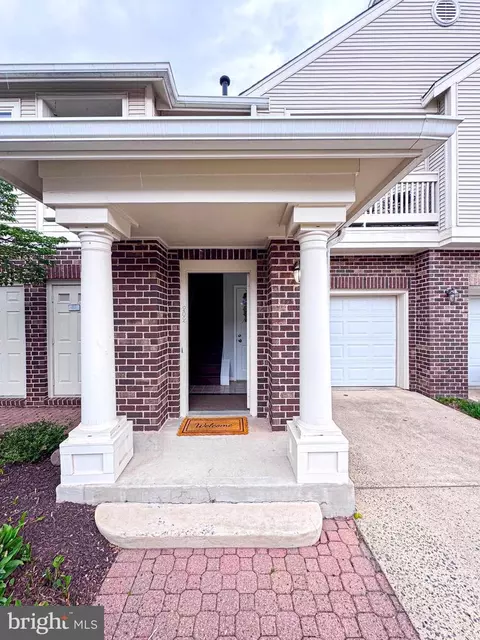 Exterior - 45060 Brae Ter #202, Ashburn, VA 20147 photo 3 of 10