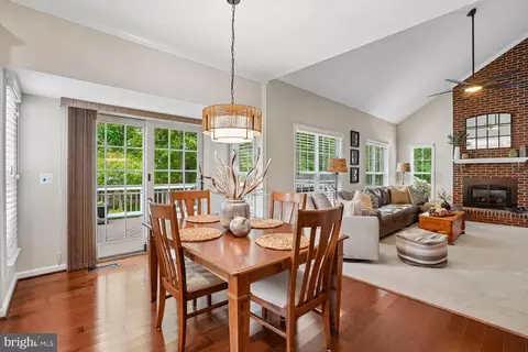 Dining - 42787 Oatyer Ct, Broadlands, VA 20148 photo 4 of 4