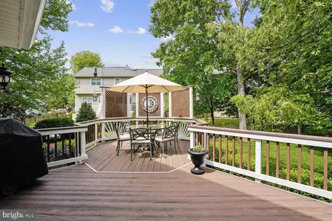 Exterior - 42787 Oatyer Ct, Broadlands, VA 20148 photo 6 of 24