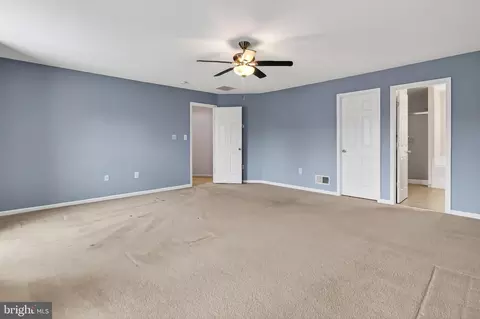 Other - 25825 Spring Farm Cir, Chantilly, VA 20152 photo 10 of 21
