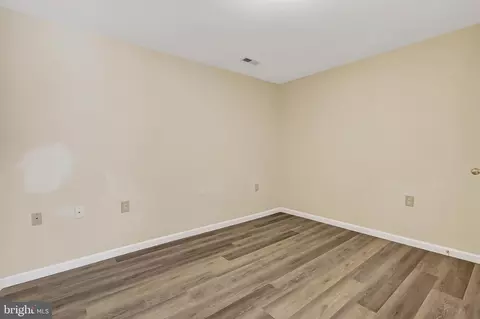 Other - 25825 Spring Farm Cir, Chantilly, VA 20152 photo 19 of 21