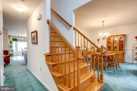 Entry Way - 20711 Blueridge Mountain Rd, Paris, VA 20130 photo 2 of 7