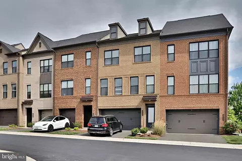 42348 Zenith Ter, Brambleton, VA 20148