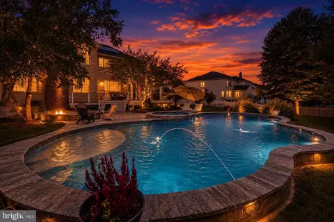 20014 Belmont Station Dr, Ashburn, VA 20147