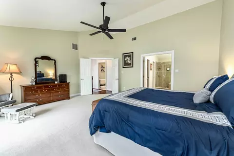 Bedroom - 20595 Shadow Woods Ct, Sterling, VA 20165 photo 2 of 5