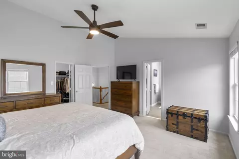 Bedroom - 20695 Riptide Sq, Sterling, VA 20165 photo 2 of 5