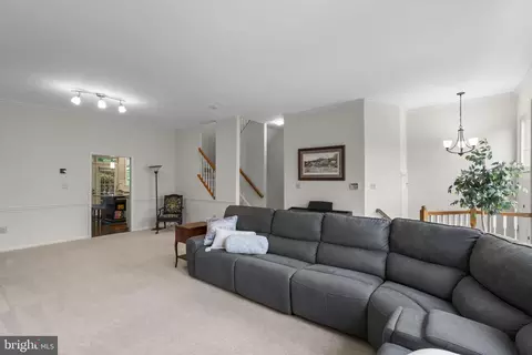 Living - 20695 Riptide Sq, Sterling, VA 20165 photo 1 of 4