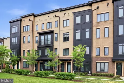 23553 Bingley Manor Ter, Ashburn, VA 20148