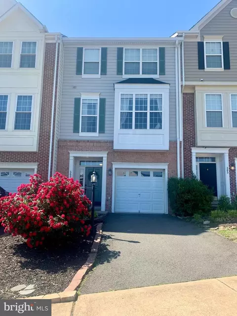 503 Planters Ter NE, Leesburg, VA 20176