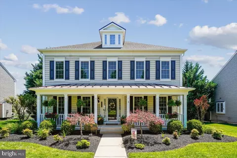 41305 Windybush Dr, Leesburg, VA 20175