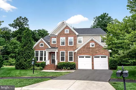 24823 Barrington Grove Ct, Aldie, VA 20105
