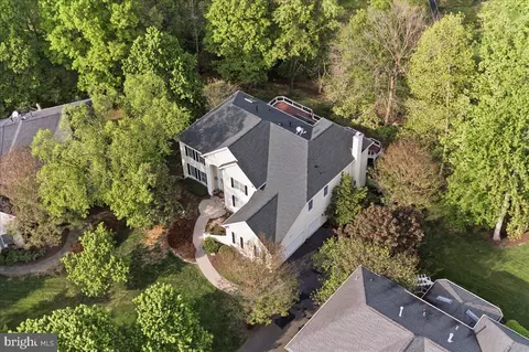 19586 Saratoga Springs Pl, Ashburn, VA 20147