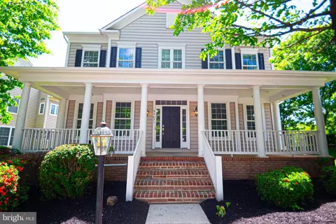 42631 Explorer Dr, Brambleton, VA 20148
