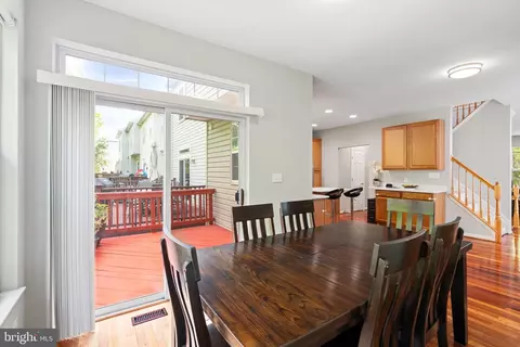 Dining - 21654 Frame Sq, Broadlands, VA 20148 photo 2 of 2