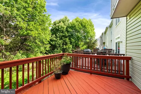 Exterior - 21654 Frame Sq, Broadlands, VA 20148 photo 4 of 7