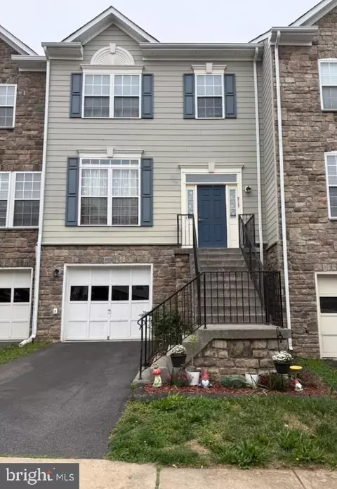 915 Buttonwood Ter NE, Leesburg, VA 20176