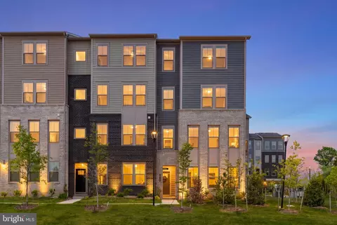 19746 Misty Moss Sq, Ashburn, VA 20147