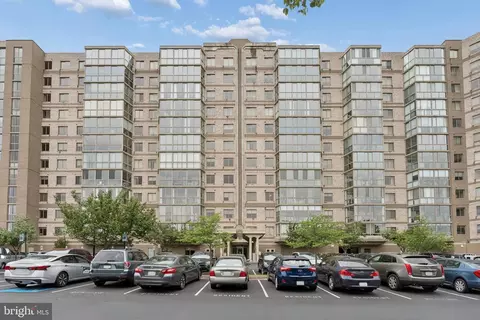 19355 Cypress Ridge Ter #314, Leesburg, VA 20176