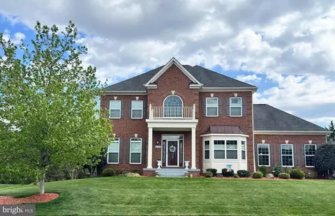 41961 Riding Mill Pl, Ashburn, VA 20148