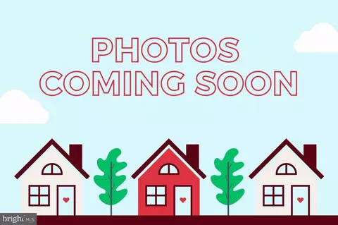 35987 Birch Hollow Ln, Hillsboro, VA 20132