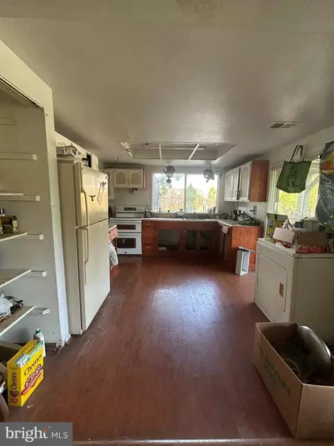 Kitchen - 102 Wrightwood Pl, Sterling, VA 20164 photo 1 of 1