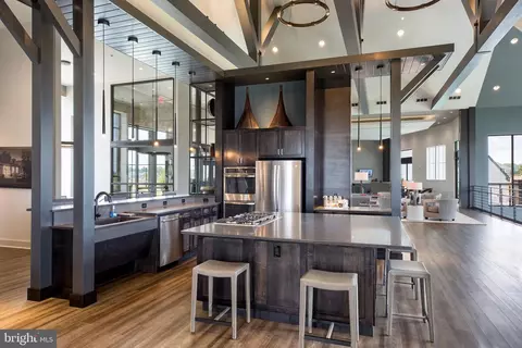 Kitchen - 42863 Beaver Crossing Sq, Ashburn, VA 20148 photo 6 of 6
