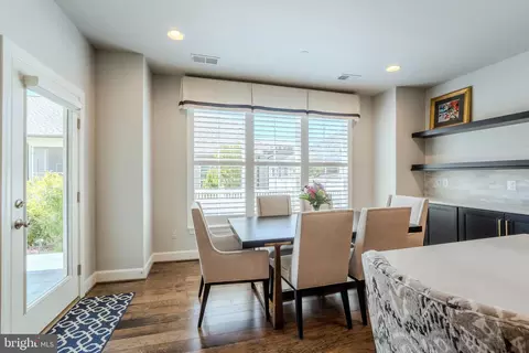 Dining - 42863 Beaver Crossing Sq, Ashburn, VA 20148 photo 1 of 4