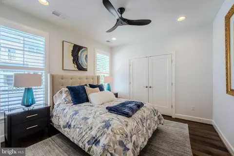 Bedroom - 42863 Beaver Crossing Sq, Ashburn, VA 20148 photo 4 of 6