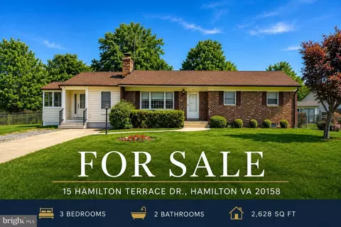 15 Hamilton Terrace Dr, Hamilton, VA 20158