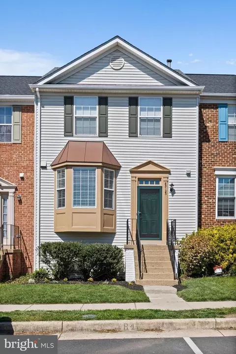 43123 Gatwick Sq, Ashburn, VA 20147