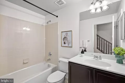 Entry Way - 20401 Codman Dr, Ashburn, VA 20147 photo 10 of 10