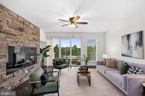 Living - 20401 Codman Dr, Ashburn, VA 20147 photo 1 of 2