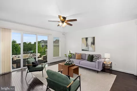 Living - 20401 Codman Dr, Ashburn, VA 20147 photo 2 of 2