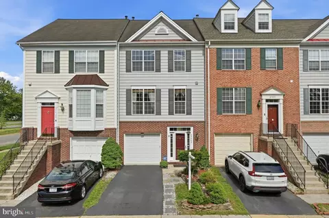 25402 Upper Clubhouse Dr, Chantilly, VA 20152