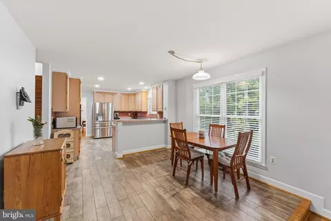 Dining - 43932 Tavern Dr, Ashburn, VA 20147 photo 1 of 2