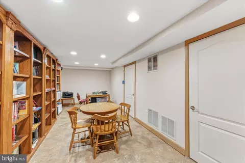 Other - 43932 Tavern Dr, Ashburn, VA 20147 photo 12 of 28