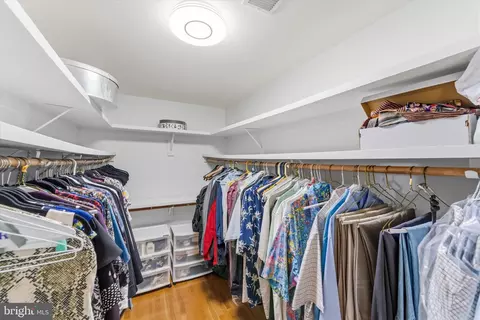 Other - 43932 Tavern Dr, Ashburn, VA 20147 photo 5 of 28