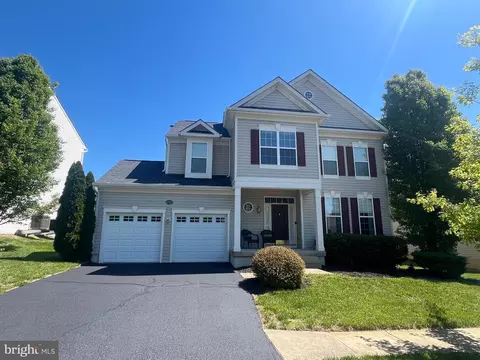 17337 Tedler Cir, Round Hill, VA 20141