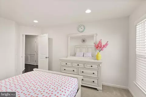 Bedroom - 23491 Epperson Sq, Brambleton, VA 20148 photo 5 of 8