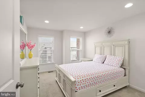 Bedroom - 23491 Epperson Sq, Brambleton, VA 20148 photo 3 of 8