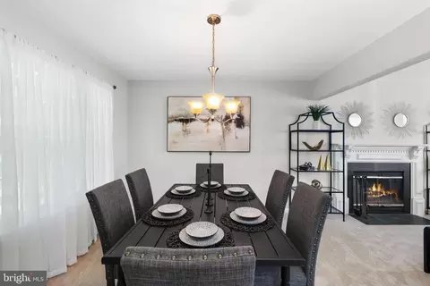 Dining - 13 Red Wing Ct, Sterling, VA 20164 photo 2 of 3