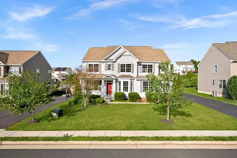 13555 Eagles Rest Dr, Leesburg, VA 20176