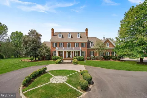 19207 Harmony Church Rd, Leesburg, VA 20175
