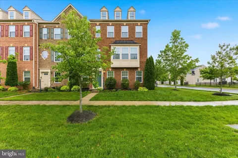 25707 Bishop Grove Ter, Aldie, VA 20105