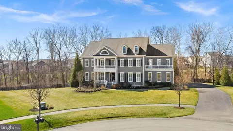 41061 Blue Larkspur Ct, Aldie, VA 20105