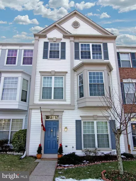 43253 Chokeberry Sq, Ashburn, VA 20147