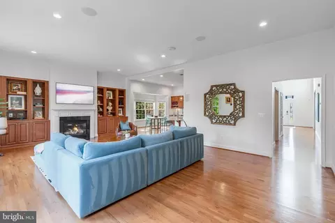 Other - 42018 Mill Quarter Pl, Ashburn, VA 20148 photo 4 of 26