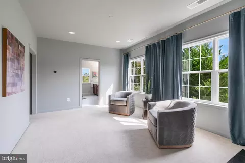 Entry Way - 42018 Mill Quarter Pl, Ashburn, VA 20148 photo 6 of 10